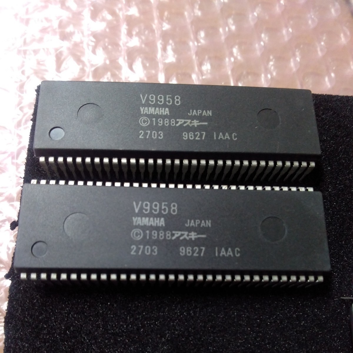 ☆2個　 V9958　YAMAHA ビデオディスプレイプロセッサ 　　即決時M5M4464AP-12　おまけ付けます_写真は使い回しです　2個価格です