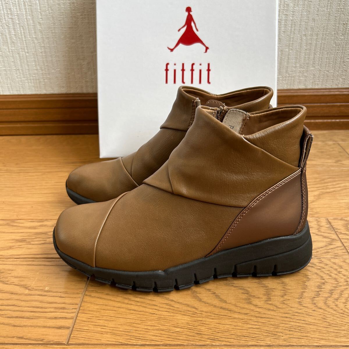 fitfit Fit Fit * Cross in step boots 23.0cm* regular price 11990 jpy * light brown * side hook and loop fastener soft body * short boots 