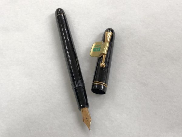 未使用品 PILOT CUSTOM 67 M ペン先 14K 585 14金 万年筆 中字 筆記用具 文房具 ブラック系 パイロット カスタム 198347-13_画像2