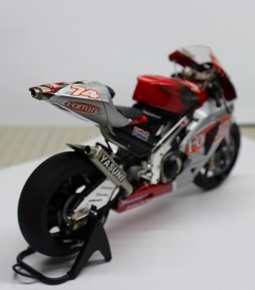 1/12 Tamiya Honda RC211V photo naru Honda gray si-ni Kato large two .#74 2002