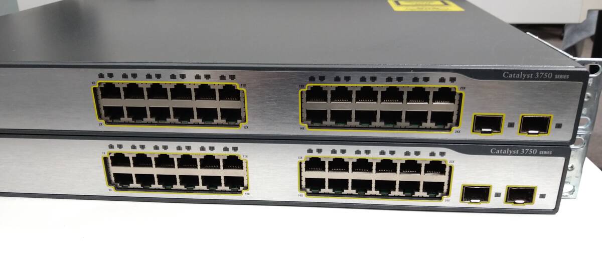 Cisco Catalyst 3750 ( WS-C3750-24TS-S ) x 2台_画像1