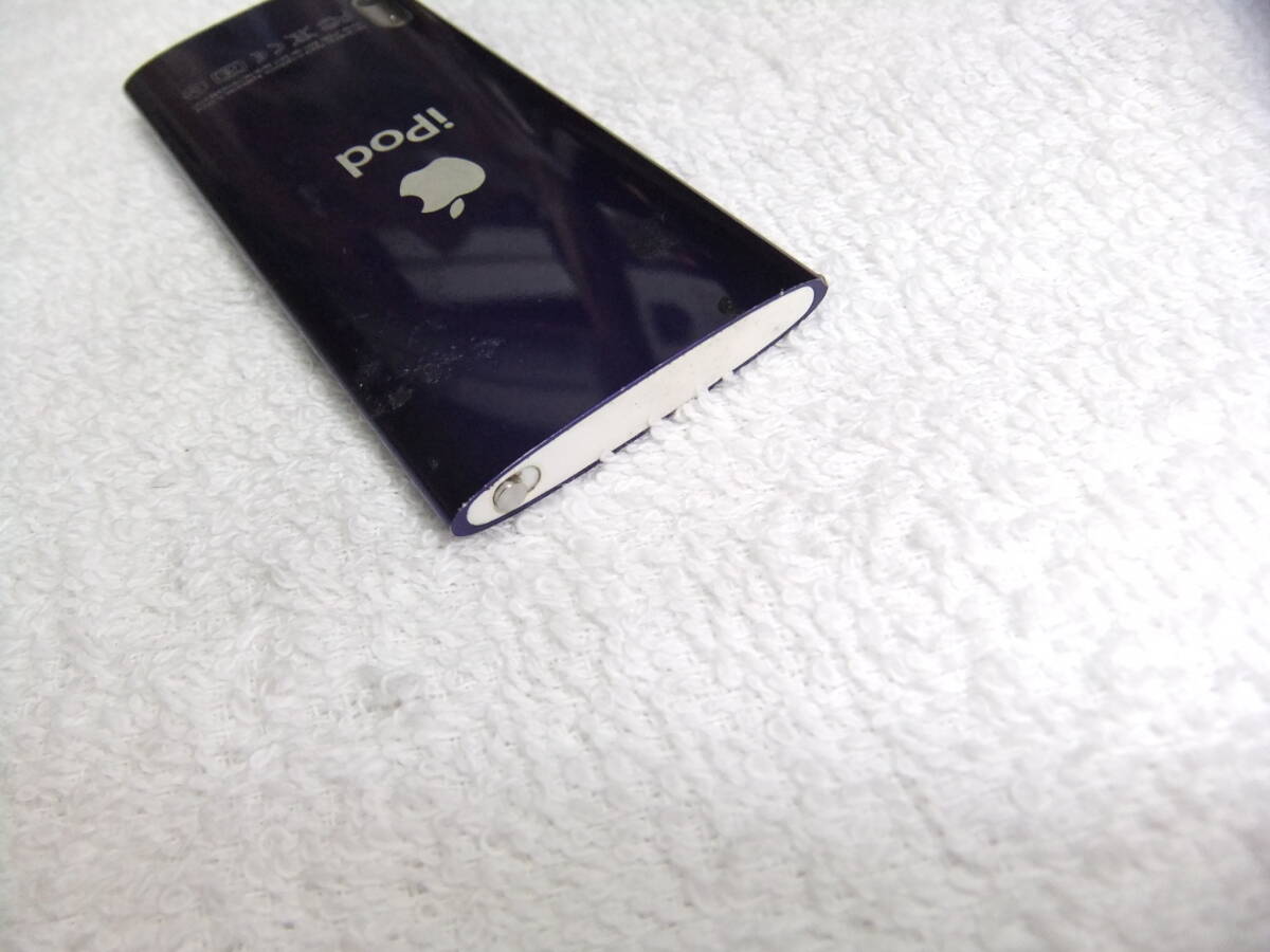 アップル 第5世代 iPod nano 8GB 本体 初期化 アイポッド ナノ apple A1320 パープル_画像5