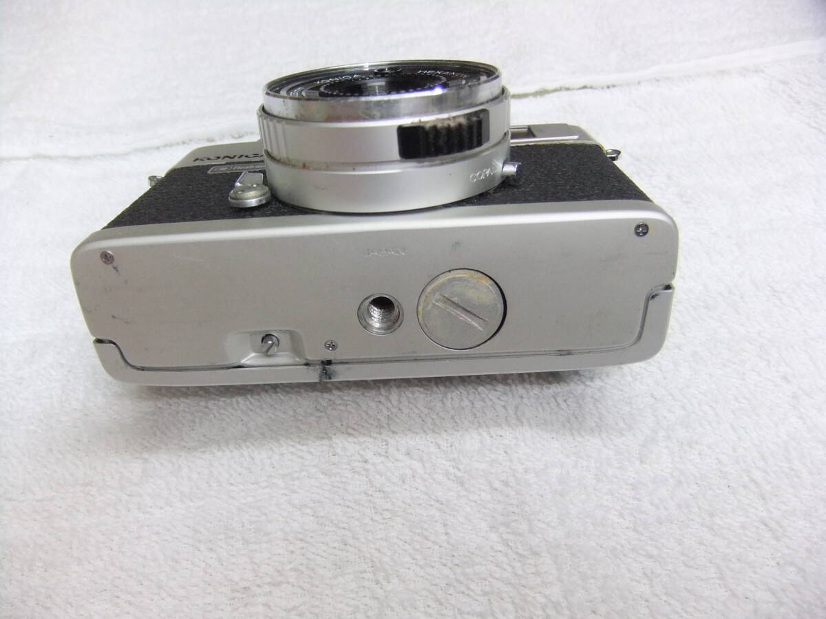 1971年発売 KONICA コニカ C35 HEXANON F2.8 38mm Made in japan 動作未確認_画像6