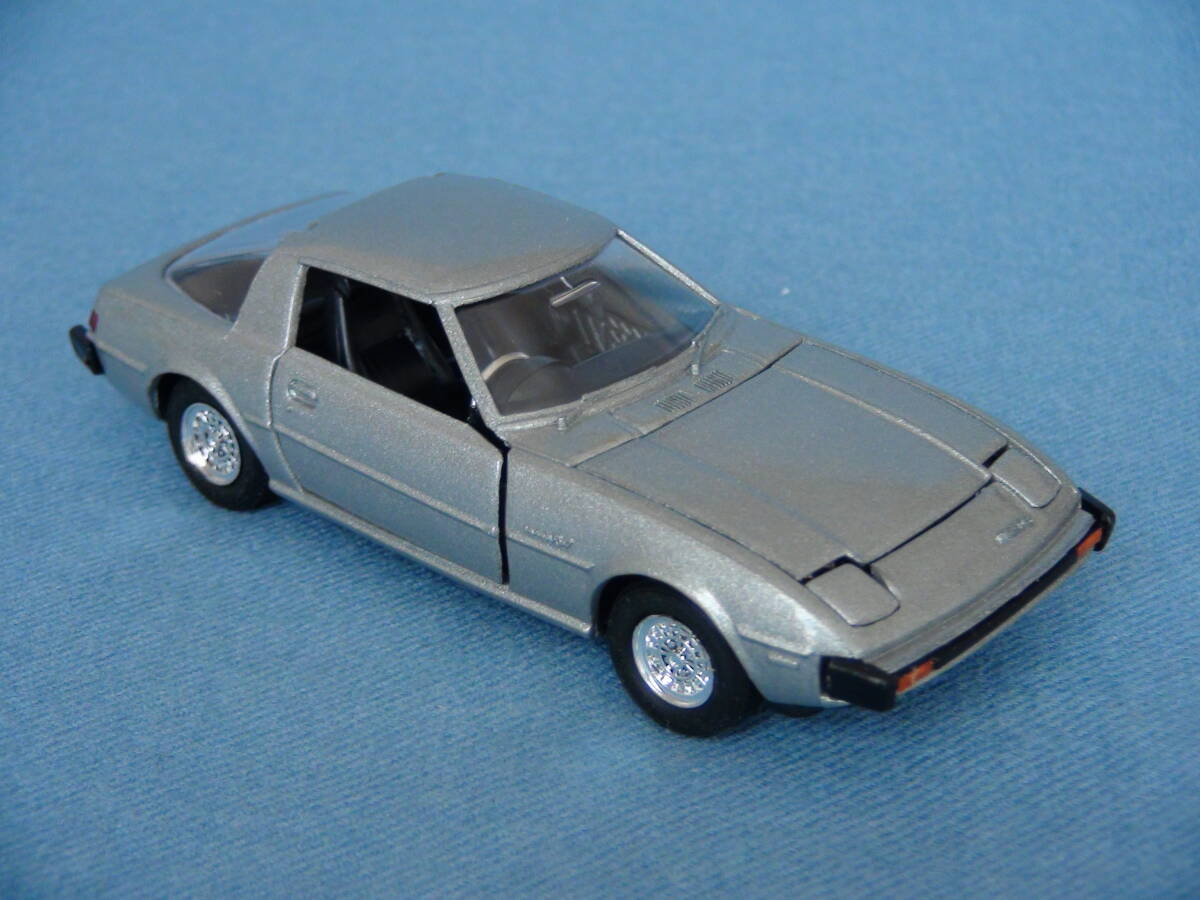 1980年頃古い日本製ダイヤペット1/43位マツダ初代サバンナRX-7・ノーマルタイプ銀メタ/美品・当時箱付_画像6