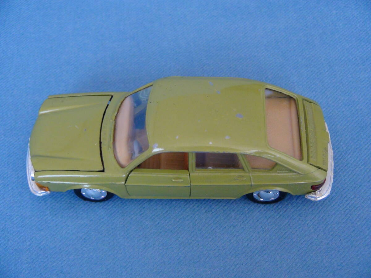 1970 period old west Germany GAMAgama1/43 rank VW411 normal type .meta* circle eyes 4 light 