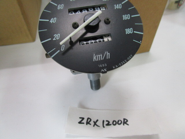 カワサキ ZRX1200R純正スピードメーター中古品（KA-0352-007）の画像3