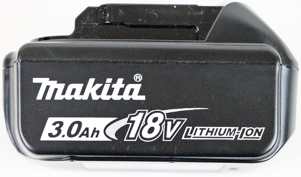 S◇ジャンク品◇工具 バッテリー/充電池 18V 3.0Ah BL1830B マキタ/Makita LITHIUM-ION 本体のみ カバーつき ※使用状況不明_画像4