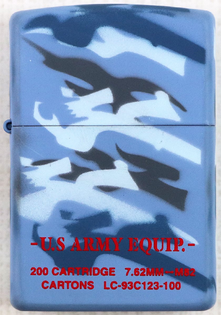 P♪未使用品♪オイルライター 『U.S. ARMY EQUIP.』 Zippo アメリカ陸軍シリアルナンバー入りライター オリジナル迷彩カラー ※未着火_画像2