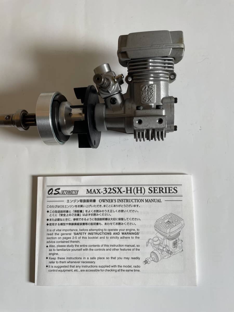 OSエンジン　MAX32SX +マフラー(ヘリ用 +飛行機用の2ケ)取説付属_画像1