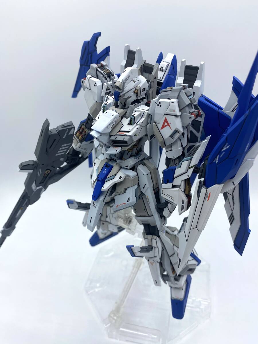 1/100 ライトニングゼータガンダム ホワイトゼータ 徹底塗装改修完成品の画像8