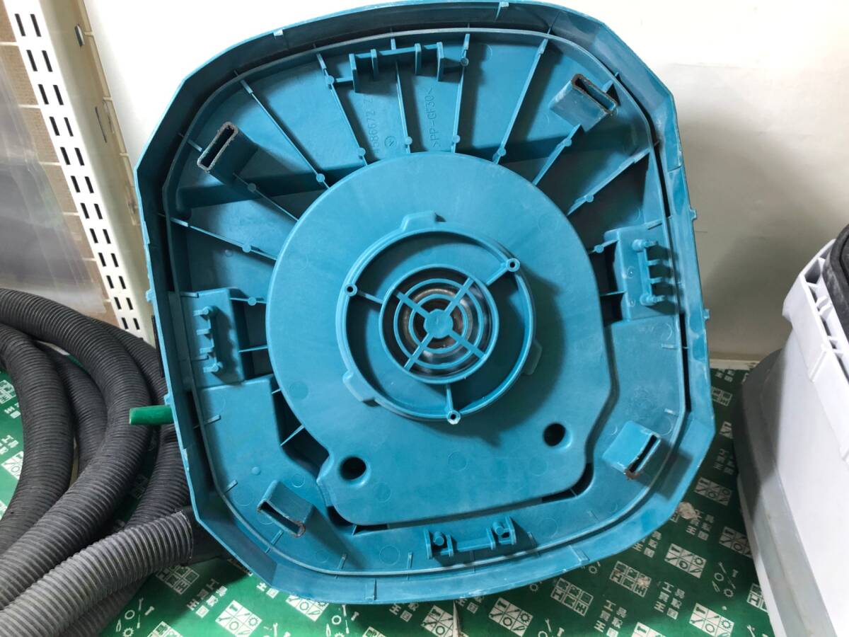 中古品 電動工具 makita マキタ 集じん機8L VC0830 本体のみ 木工 木材加工 粉じん専用 ITV98XBLCNL0_画像5