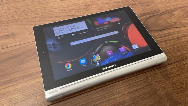 Lenovo Yoga Tablet 10 Model 60046 B8000-F Wi-Fiモデル Android タブレット 【2255】_画像1