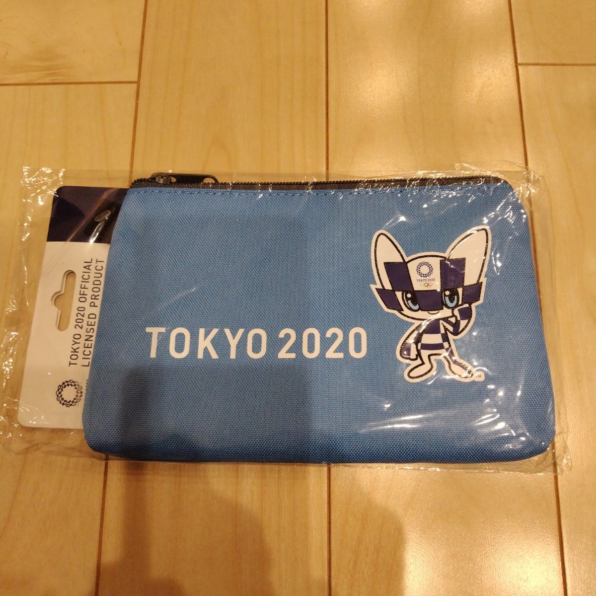 新品　未開封　TOKYO 2020 ペンケーススリム ポーチ 化粧ポーチ コスメポーチ