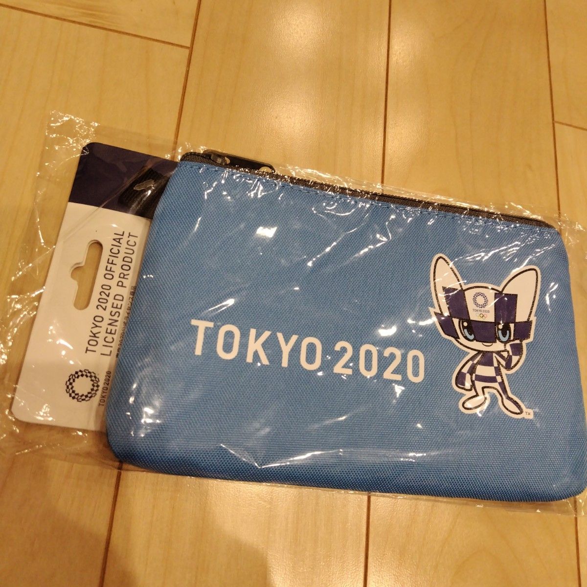 新品　未開封　TOKYO 2020 ペンケーススリム ポーチ 化粧ポーチ コスメポーチ