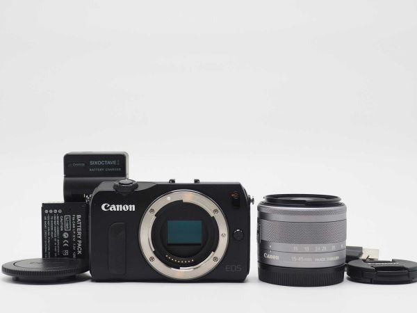 キャノン Canon EOS M Digital Camera Body Black 15-45mm Lens [美品] #Z754A