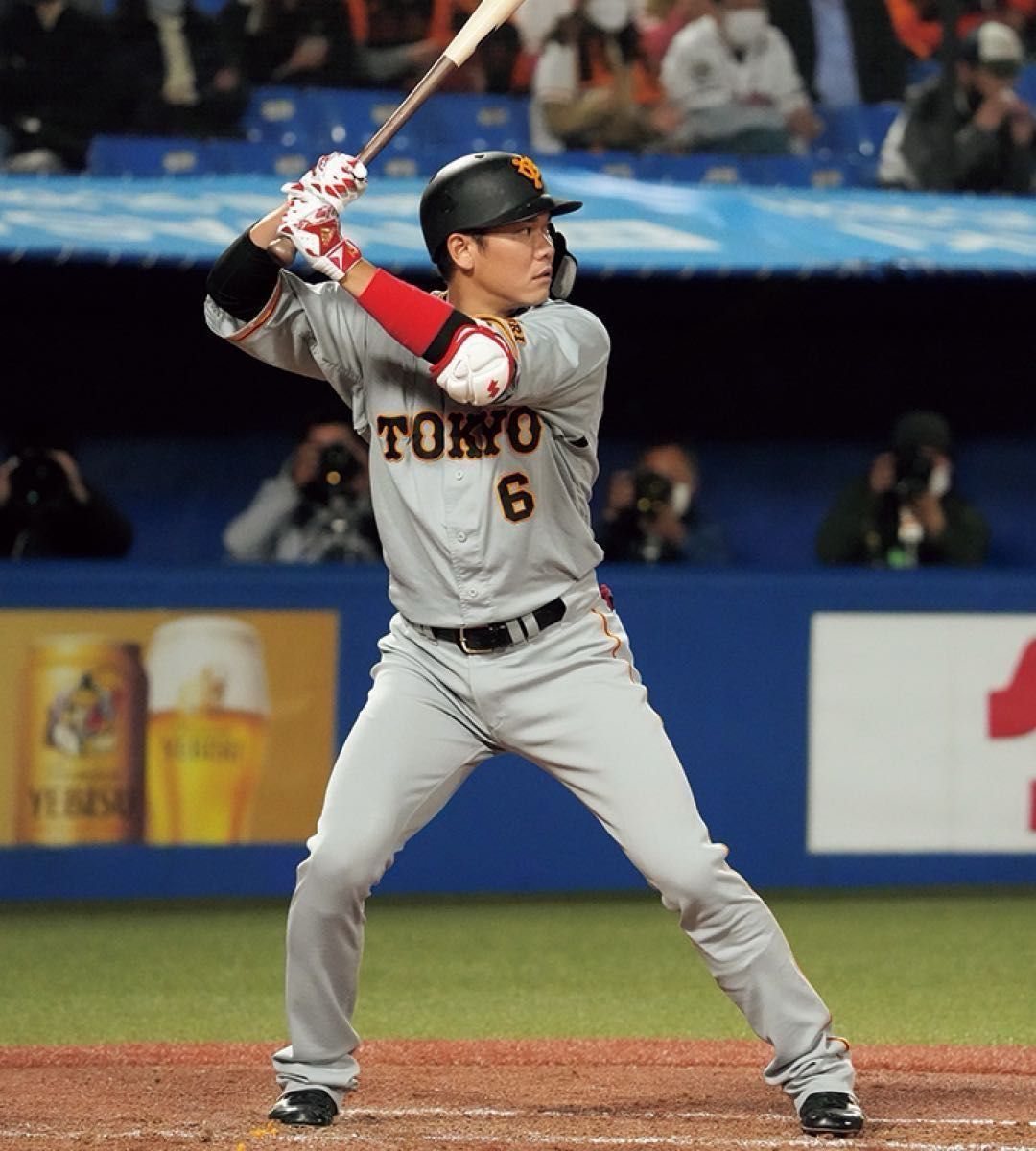 ジャイアンツ 坂本勇人 ユニフォーム ビジター Mizuno製 Mサイズ ジャイアンツ 坂本勇人 ユニフォーム ビジター Mizuno製 Mサイズ
