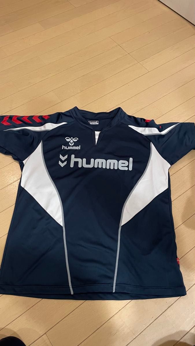 hummel Tシャツ