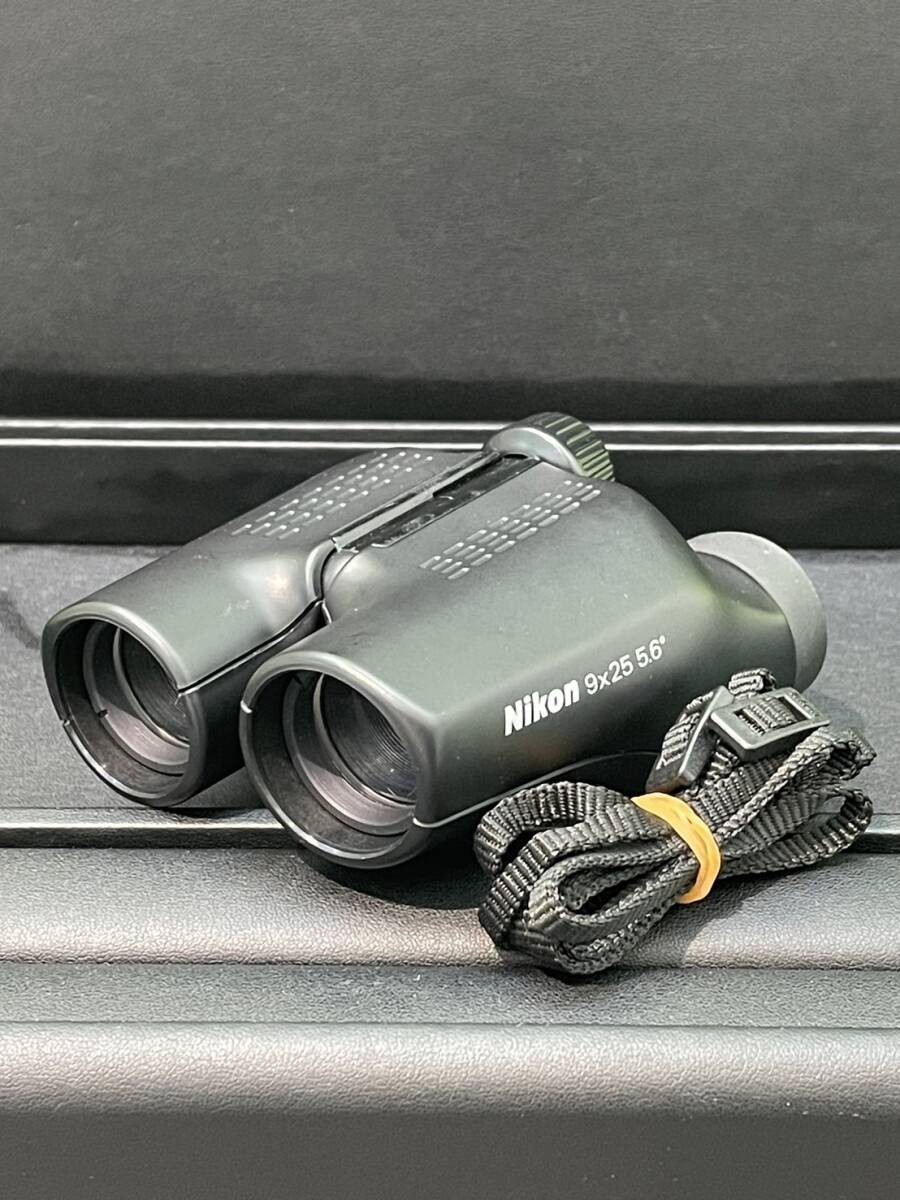 [F631CK] exterior beautiful goods Nikon Nikon 9×25 5.6° binoculars scope with strap 