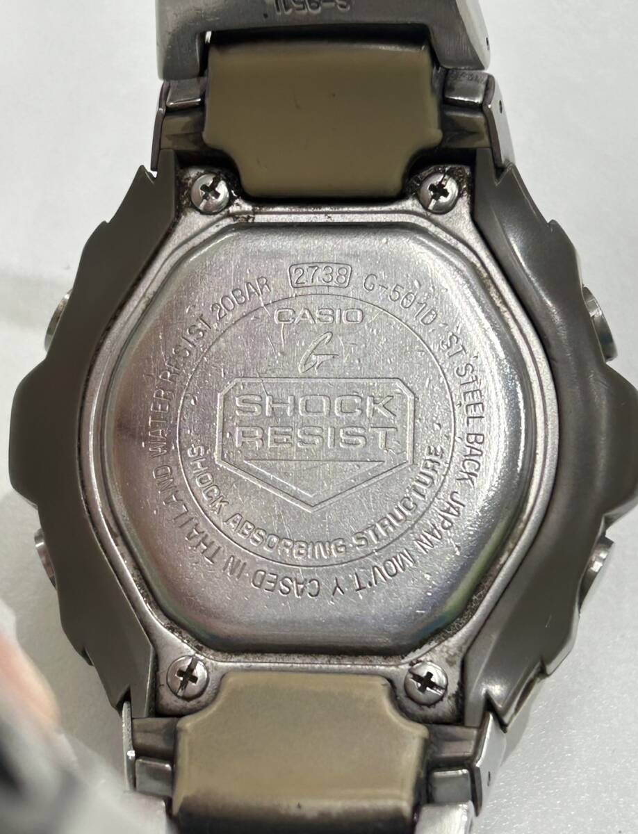 【D2599SS】CASIO G-SHOCK 2738 G-591D カシオ G-ショック 腕時計 動作未確認 不動 現状品 シルバーカラー ウォッチの画像4