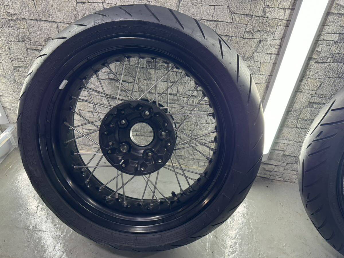 超美品 R NINE T 前後ホイール 17インチ 120/70R17 180/55R17_画像3