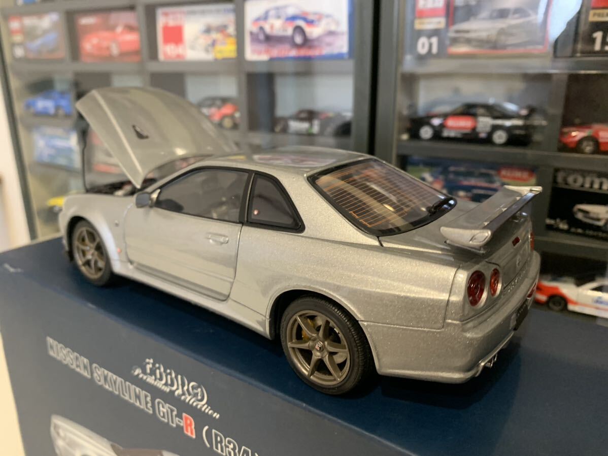 エブロ 1/24 日産 スカイライン GT-R R34 Vスペック2 シルバー_画像3