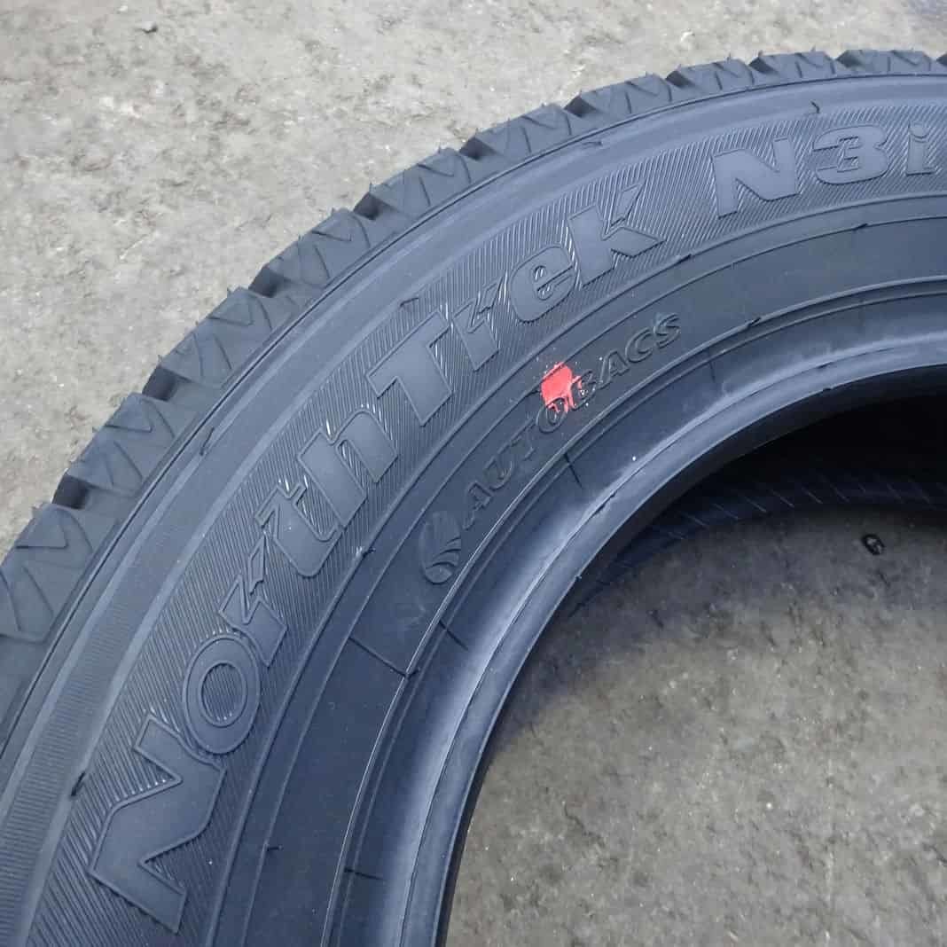 冬新品2021年製 4本SET 会社宛 送料無料 175/65R14 82Q オートバックス ノーストレック N3i パッソ プリウス フィット キューブ NO,Z5322_画像5