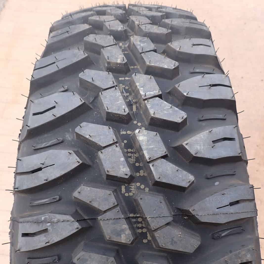 夏新品 2本SET 会社宛送料無料 285/75R16 126/123 LTQ ROCKSTAR TR507 サーフ ランドクルーザー サファリ ハマー 店頭交換OK 特価 NO,E8667_画像2