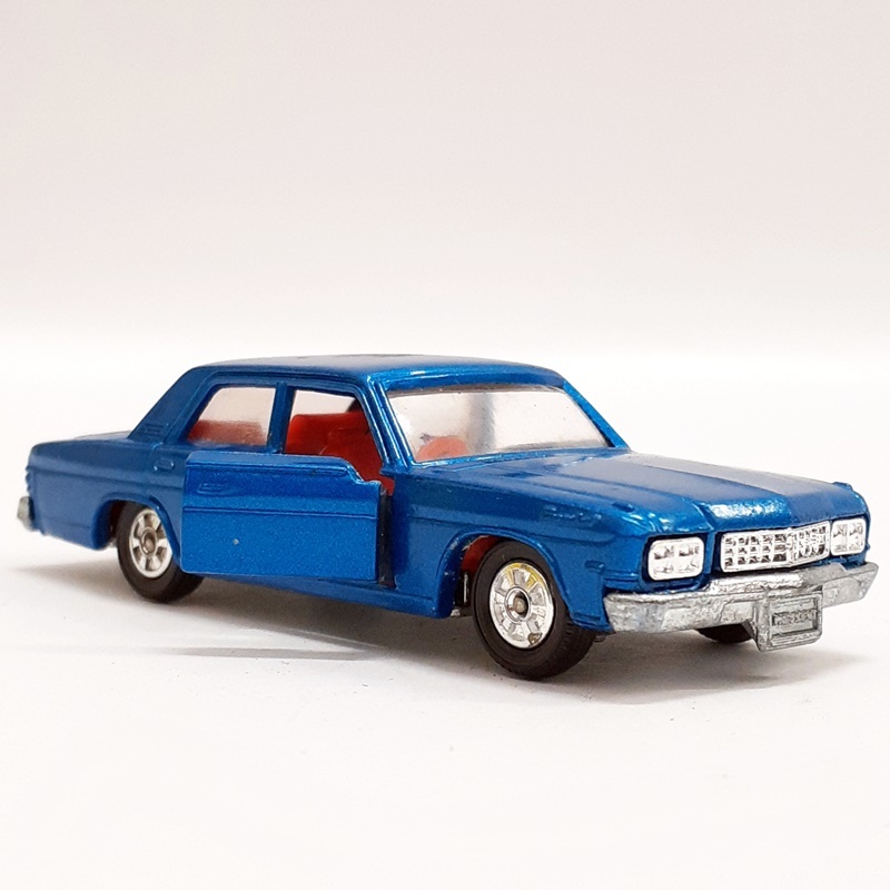 (完全現状品) TOMY トミカ 黒箱 81 ニッサン プレジデント 日本製 当時物 No.81 NISSAN tomica 詳細不明 (ジャンク扱い) ※t6の画像3