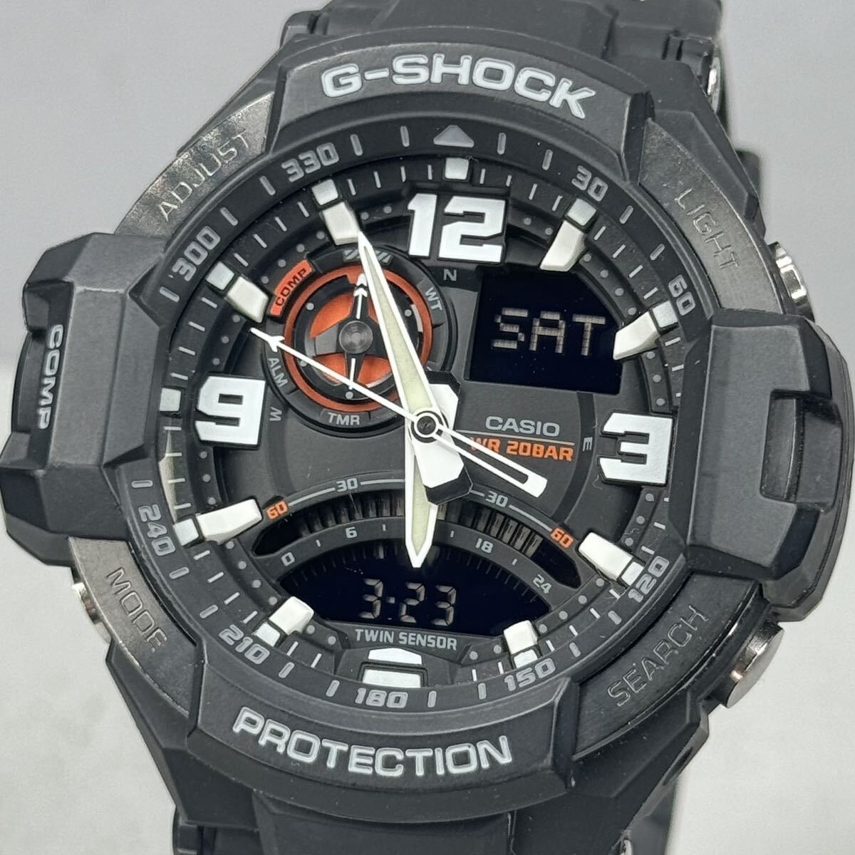 極美品 G-SHOCK GA-1000-1AJF SKY COCKPIT スカイコックピット アナログ/デジタル アナデジ ブラック 反転液晶 方位/温度計 ツインセンサーの画像1