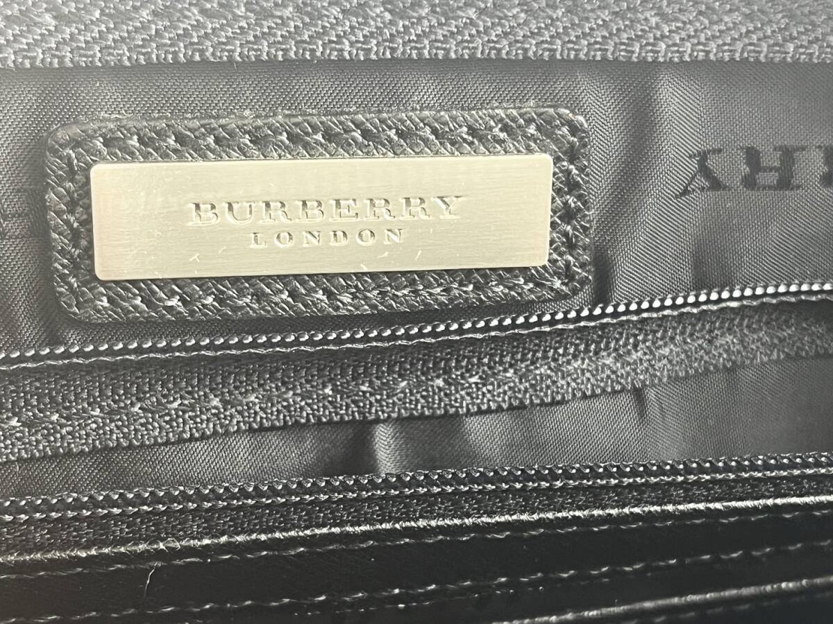 １円～　バーバリー　ブラックレザー　シルバー金具　セカンドバッグ　クラッチバッグ　メンズ　BURBERRY_画像8