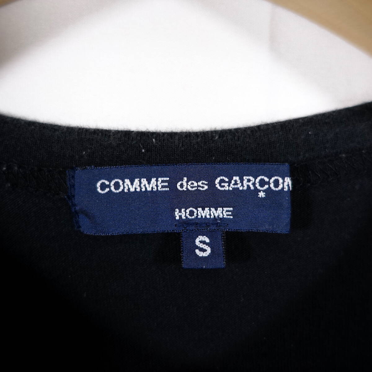 【良品】コムデギャルソンオム　ロゴズレ切替Ｔシャツ　COMME des GARCONS Homme　サイズＳ　黒白_画像5