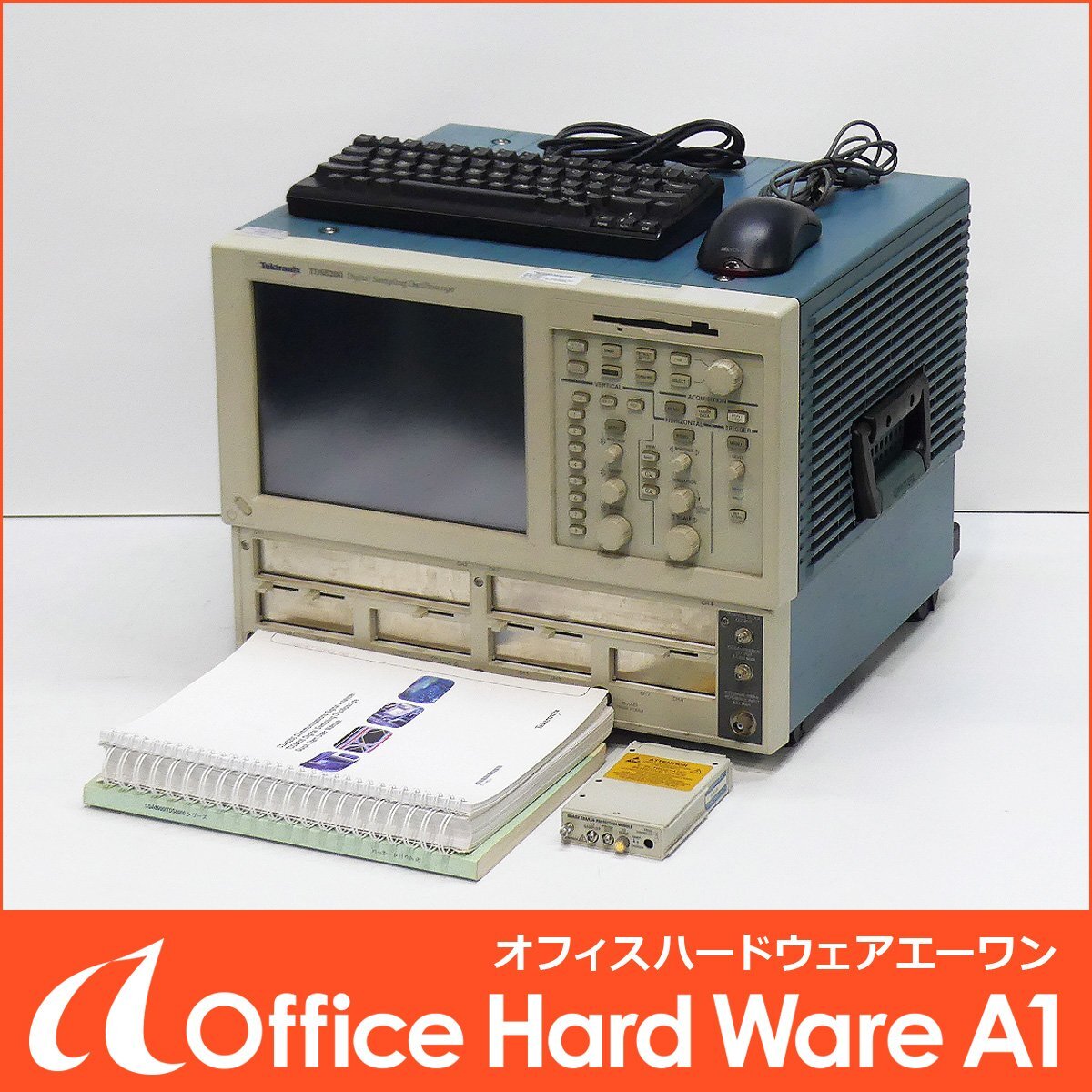 Tektronix TDS8200 デジタルオシロスコープ 診断パス 80A02モジュール付き (中古 現状品 通電確認のみ) テクトロニクス J☆の画像1