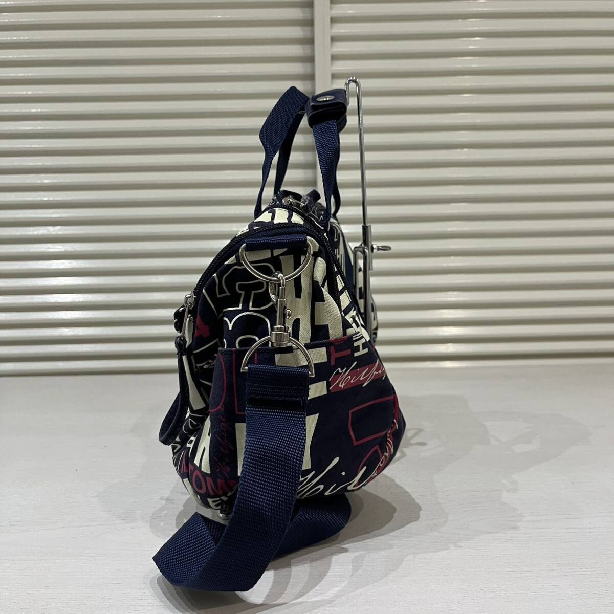 Tommy HILFIGER トミーヒルフィガー ミニボストンバッグ ショルダー ハンドバッグ 2way 総柄 ネイビー 玉mc2709_画像3