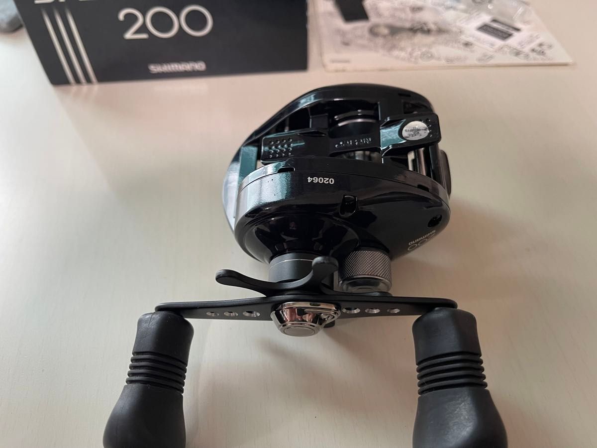 シマノ 06 スピードマスター 200 SHIMANO ベイトリール 右 シマノ 06 スピードマスター 200 SHIMANO ベイトリール 右
