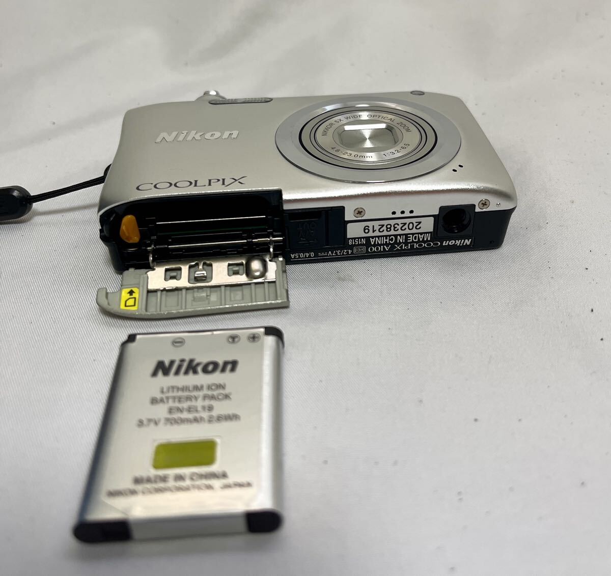 1円〜① 美品 Nikon ニコン COOLPIX A100 シルバー コンパクトデジタルカメラ 動作確認済み_画像7