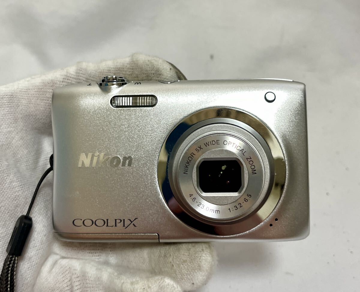 1円〜① 美品 Nikon ニコン COOLPIX A100 シルバー コンパクトデジタルカメラ 動作確認済み_画像3