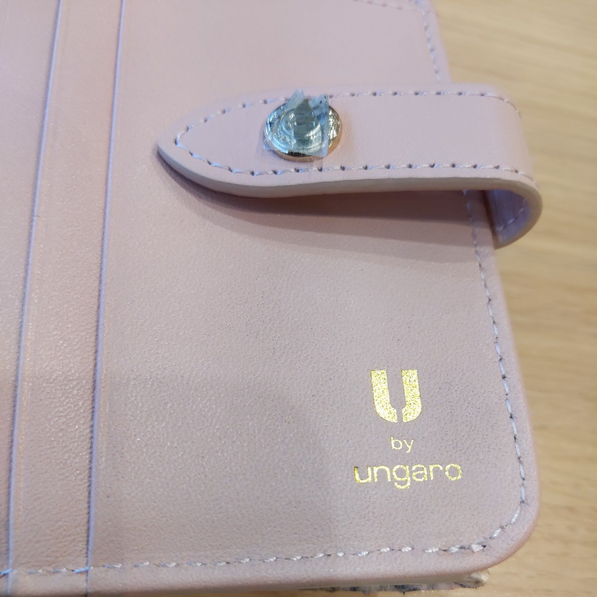 新品◆U by ungaro/ユーバイ ウンガロ ◆二つ折り財布 ボックスコインケース付■ピンク■バイソン柄 ■の画像6
