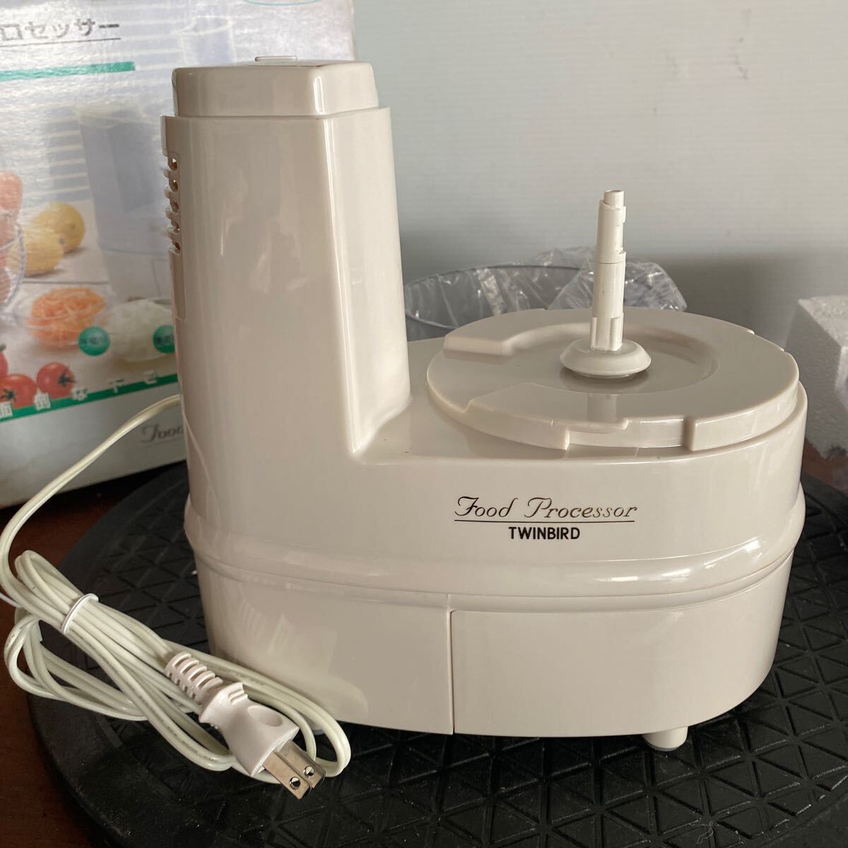  unused goods TWINBIRD Twin Bird mixer food processor KC-4617