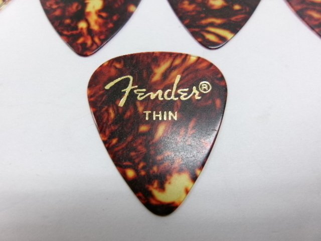 Fender フェンダー Thin ギター ピック 5枚 (8542-49)_画像4