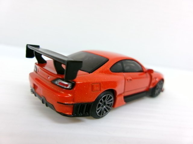 TSMモデル ミニGT 1/64 ニッサン シルビア S15 D-MAX メタリックオレンジ 右ハンドル (4246-26)_画像3