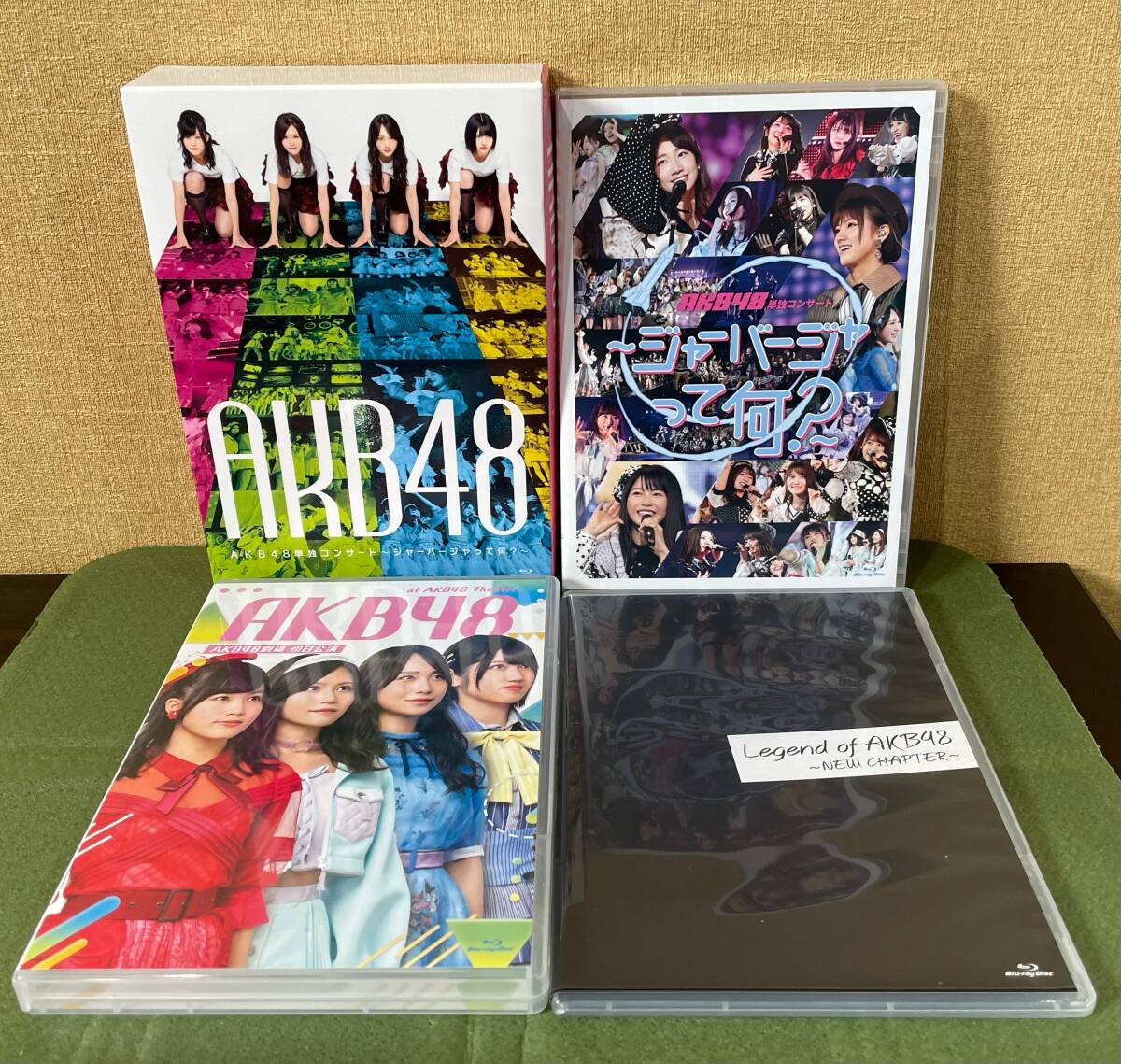 格安!! 99円スタート!! AKB48 単独コンサート ジャーバージャって何？ Blu-ray 8枚組 新チーム初日公演 ブルーレイの画像1