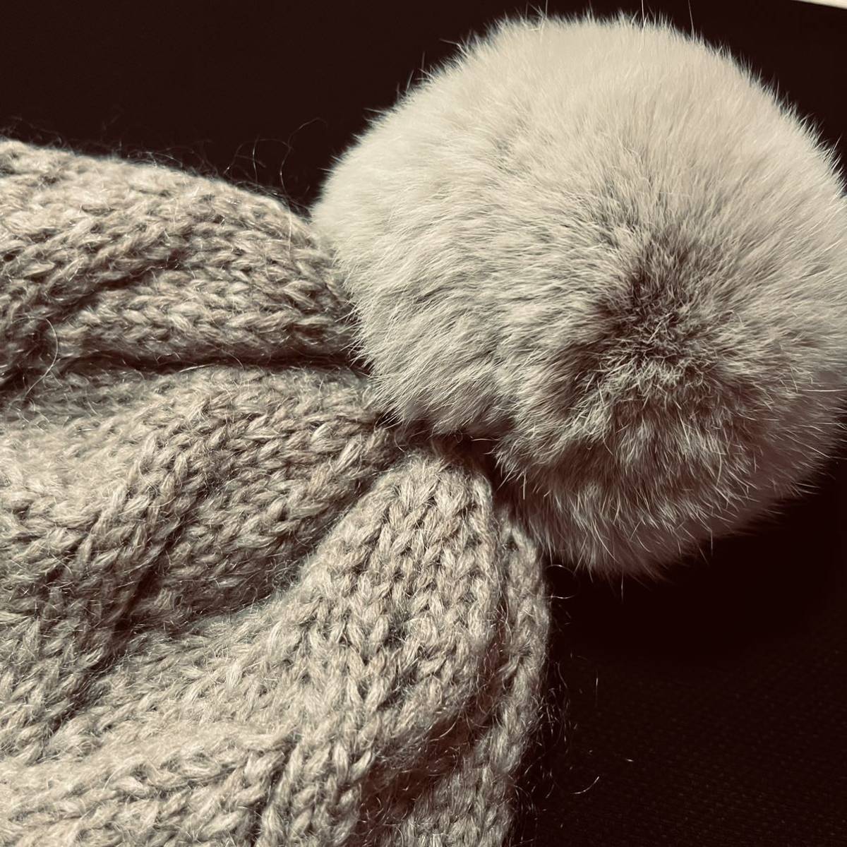 *ANTEPRIMA Anteprima * knitted cap pompon attaching *moheya* rabbit fur 