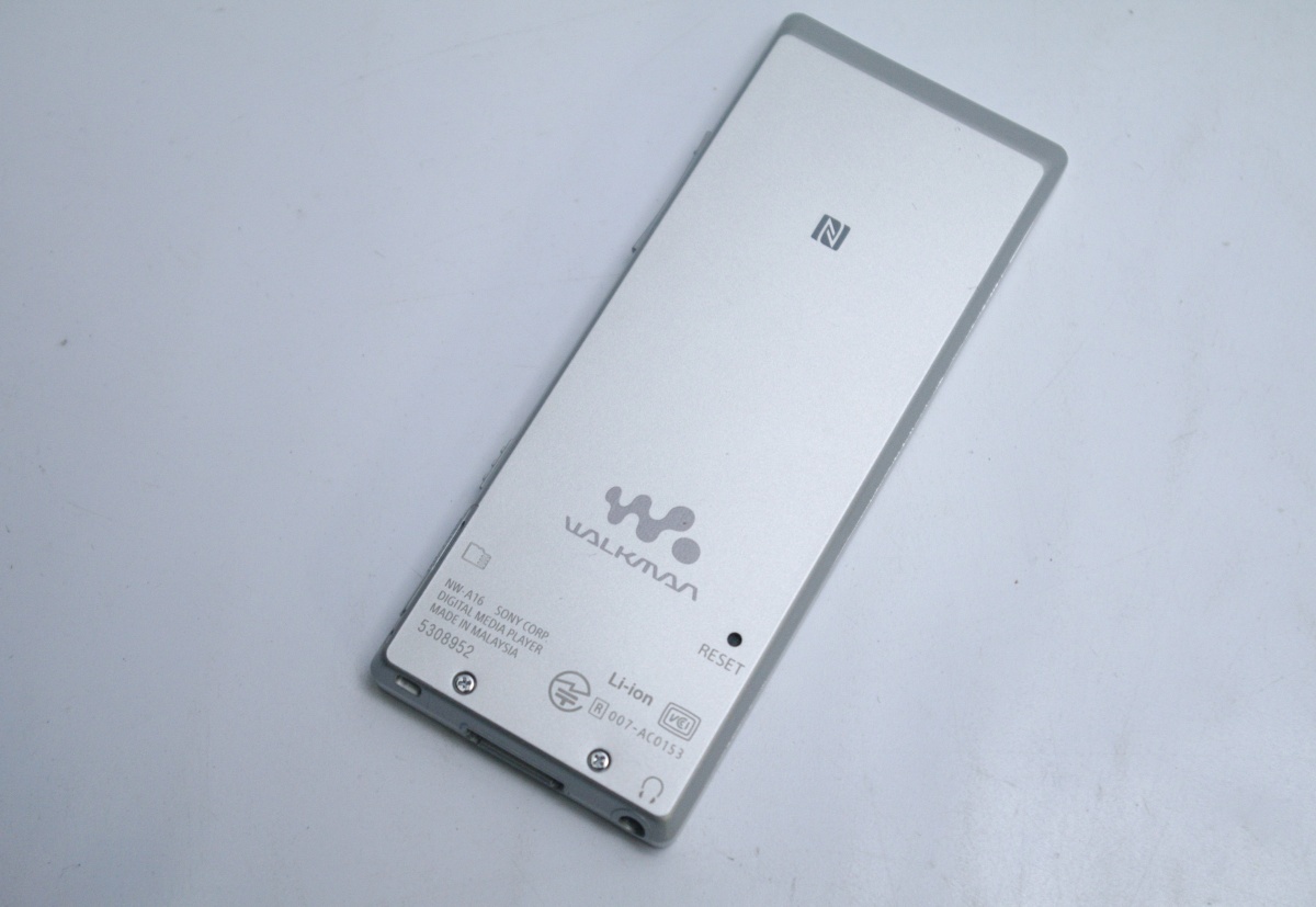 [ジャンク] ソニー NW-A16 ウォークマン ハイレゾ 32GB SONY WALKMAN DAP デジタルオーディオプレイヤー_画像2