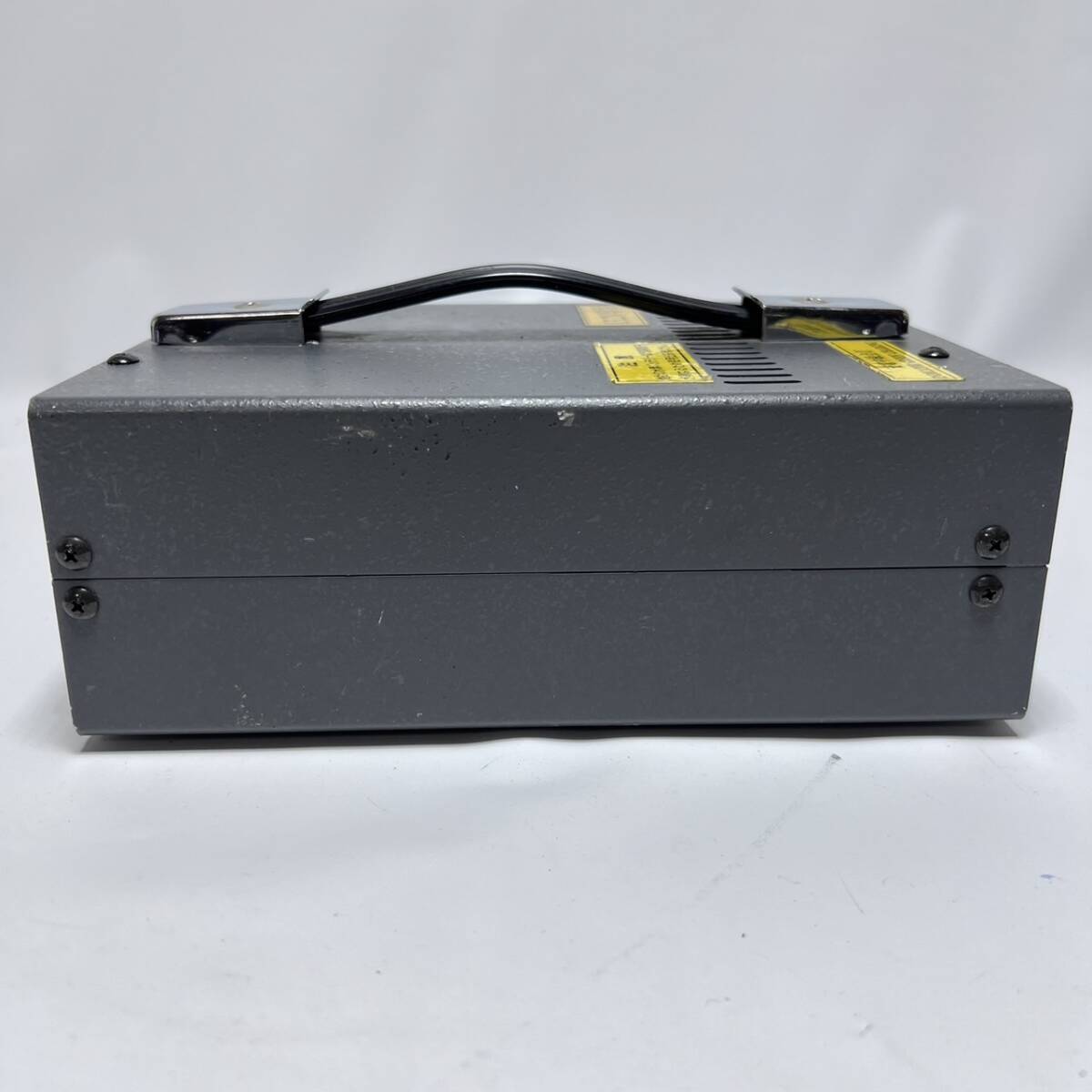 NEP バッテリーチャージャー NP-600 4連 通電のみ確認 ★141_画像5