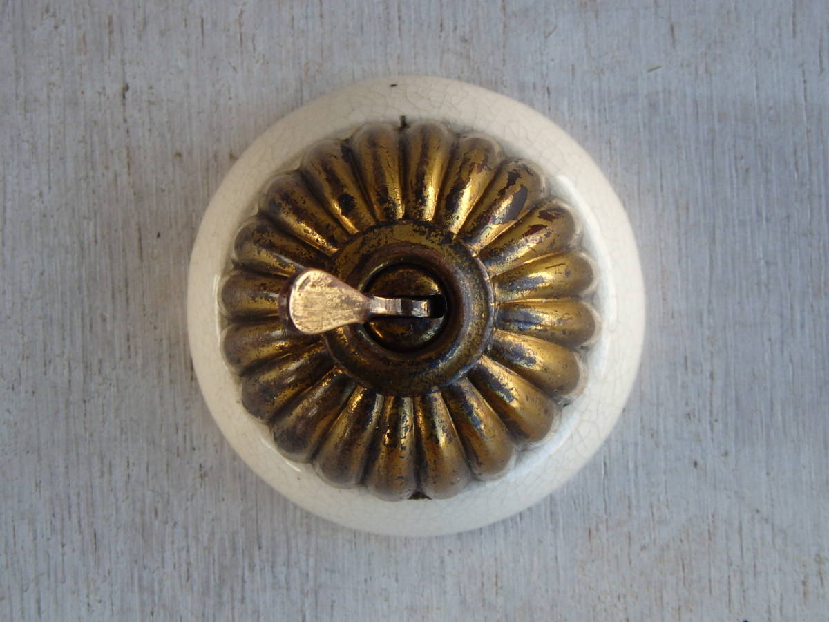 フランスアンティーク スイッチ 陶器 真鍮 アトリエ 工業系 インダストリアル 蚤の市 カフェ 古い 磁器 照明器具 北欧_画像2
