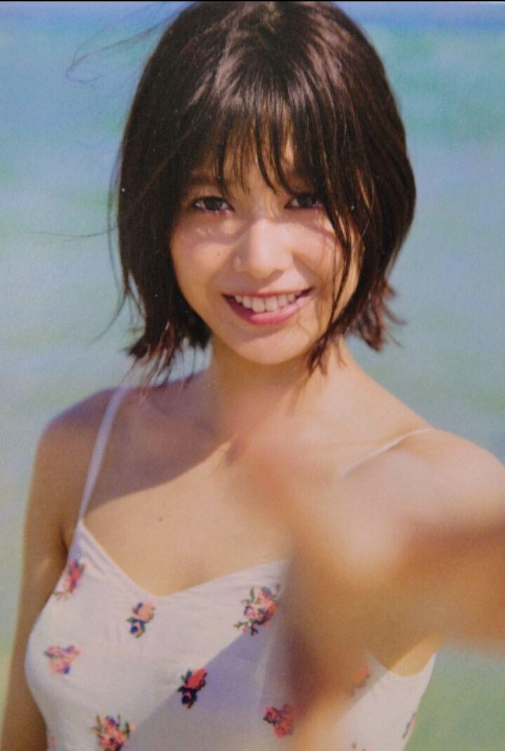 櫻坂46 渡邉理佐 1st写真集 特典ポストカード 1種_画像1