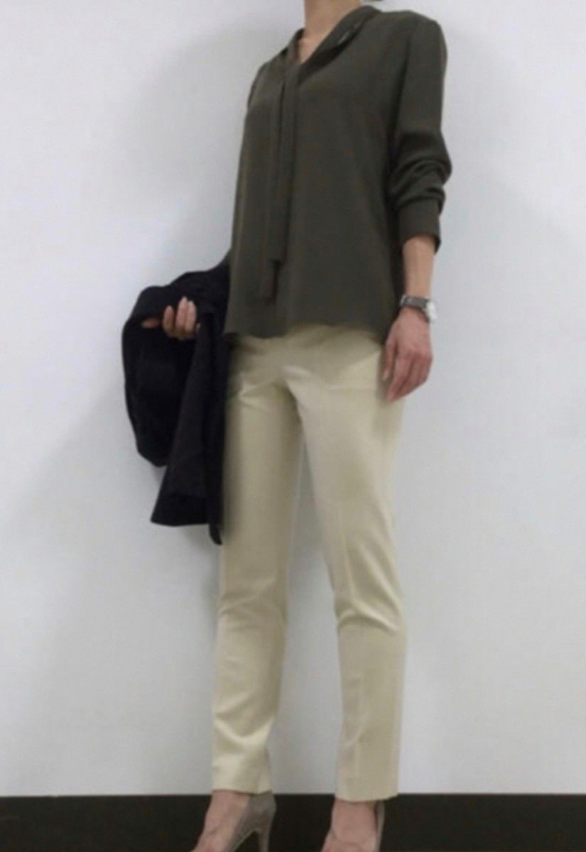 Theory 20aw セオリープルオーバーボウタイブラウスS 白0308211 Theory 20aw セオリープルオーバーボウタイブラウスS 白0308211