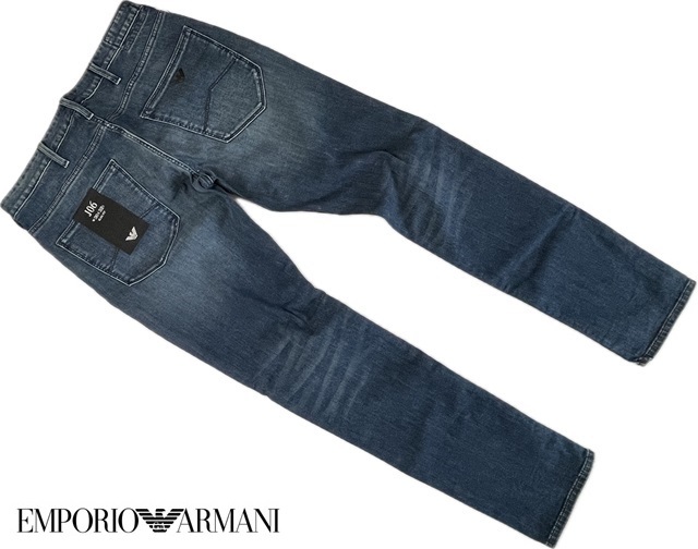 新品正規 5.3万 EMPORIO ARMANI エンポリオアルマーニ　プレミアム　デニム 30　 美脚デニム　送料520円_画像2