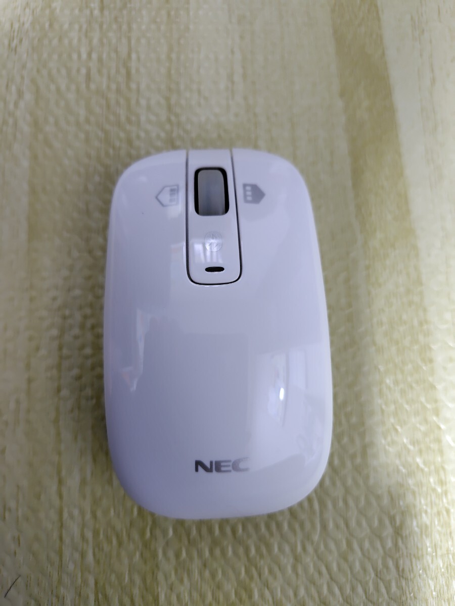 美品　NEC マウス　ワイヤレス　ブルートゥースMT-1626　ホワイト　白　動作確認済み_画像1