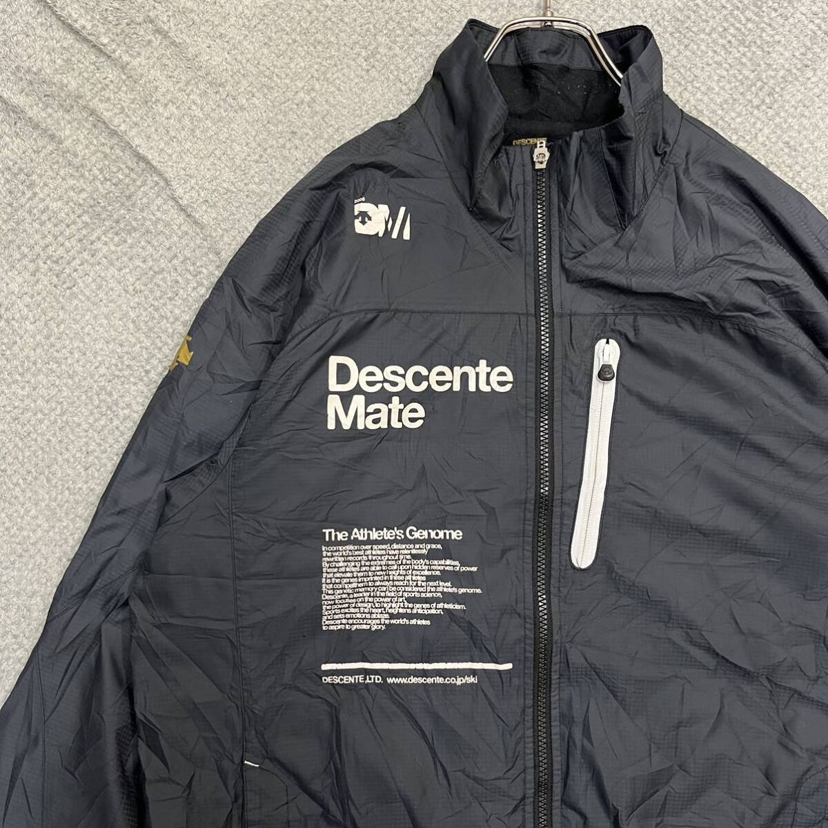 100円スタート♪ （14）DESCENTE デサント ウィンドブレーカー サイズO L相当　ウインドブレーカー　ブラック　黒　ナイロンジャケット_画像6